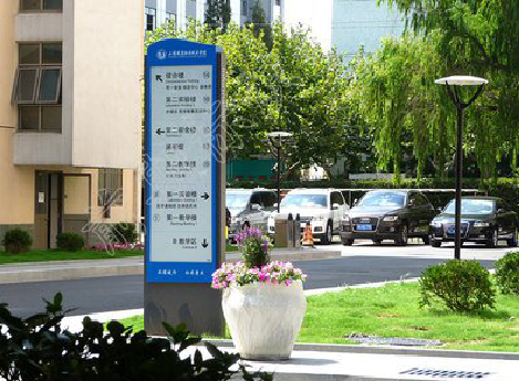 枝江哪些因素影响宣传栏的制作？